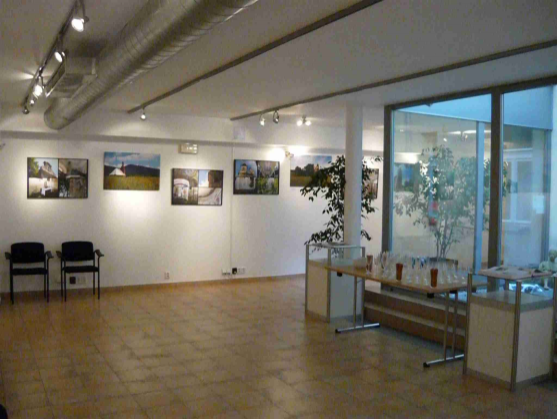 V Praze začala výstava fotografií broumovské skupiny kostelů TEMPUS FUGIT