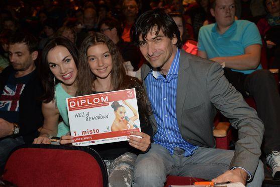 Nela Řehořová z Police nad Metují vyhrála internetové hlasování pěvecké soutěže Česko zpívá 