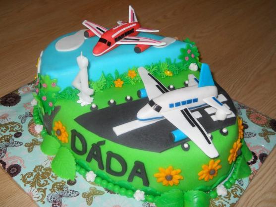 Bývalá učitelka se stala umělkyní přes dorty