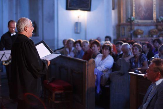 Pražské jazzové sexteto v Božanově recitací doprovodil herec Alfred Strejček 