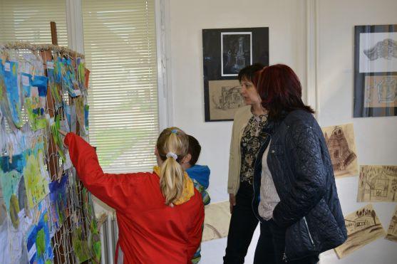 Neznámá místa Broumovska - výstava obrázků objevila nové pohledy na místa, která denně míjíme 