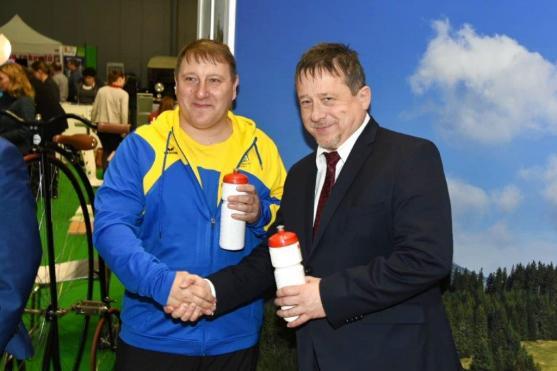 Je libo Cesta kamene nebo Festival zážitků? Královéhradecký kraj zve v Brně na aktivní dovolenou strávenou na kole