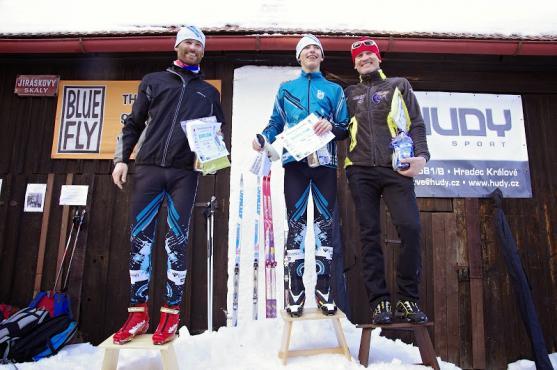 Na Bischofsteinu se jel závod tříčlenných hlídek v běhu na lyžích