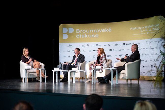 Broumovské diskuse v pátek zaměřily svou pozornost na hledání společných hodnot