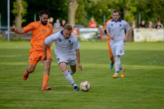 Po fotbalové přestřelce jde do odvety s náskokem dvou branek polický tým 