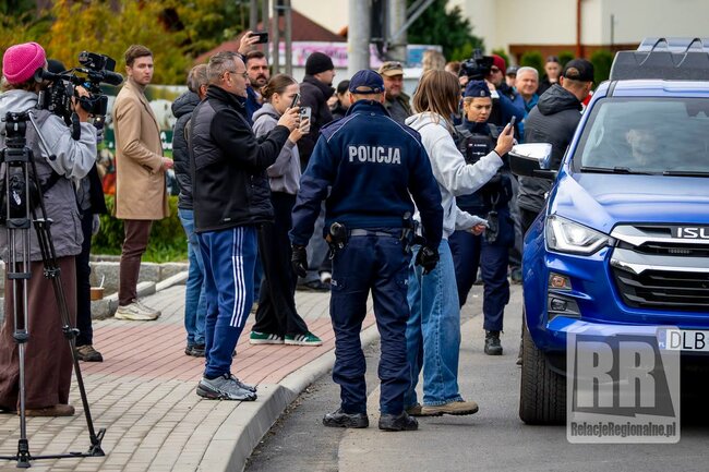 Policie zasahovala v ZOO Łączna poblíž hranic. Majitelé čelí obvinění z týrání zvířat