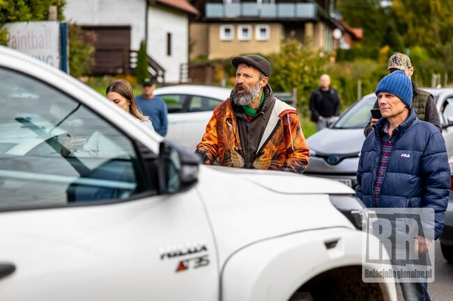 Policie zasahovala v ZOO Łączna poblíž hranic. Majitelé čelí obvinění z týrání zvířat