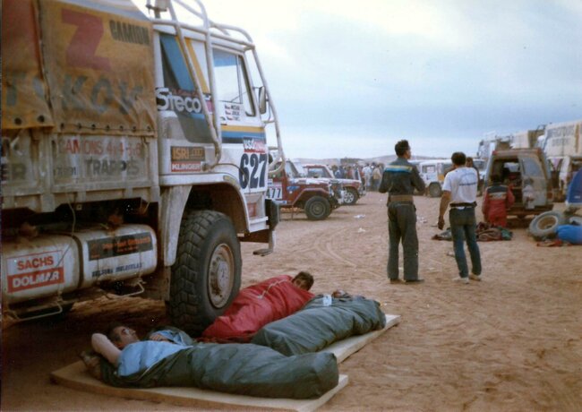 "Dříve byla soudržnost kamionů obrovská," vzpomíná Jaroslav Joklík na začátky v Rallye Dakar