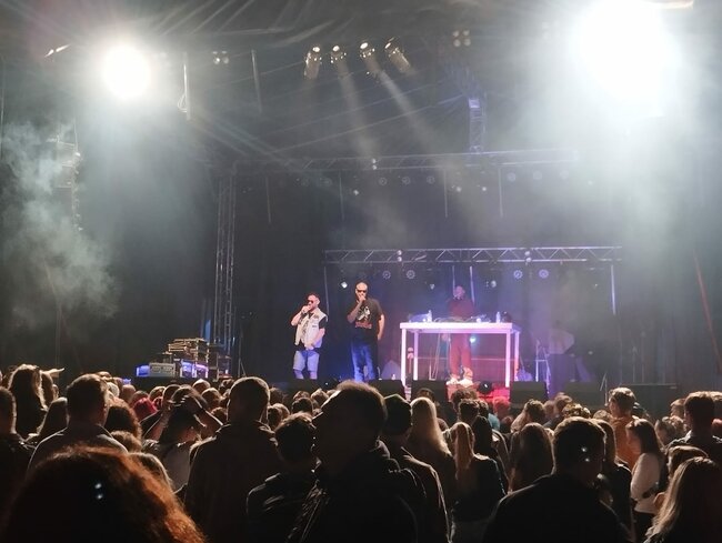 Tvrdý rap i křehká Bára Poláková. Bigboš Křinice se opět vydařil