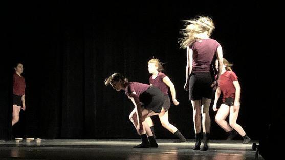 Famózní výkony mladých tanečníků