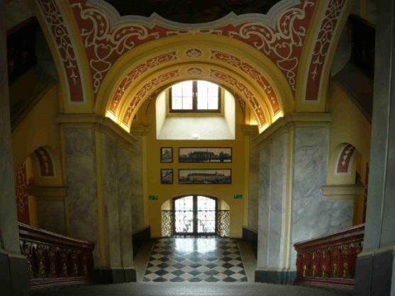 Polští studenti Univerzity Wroclaw pomáhají broumovské skupině kostelů