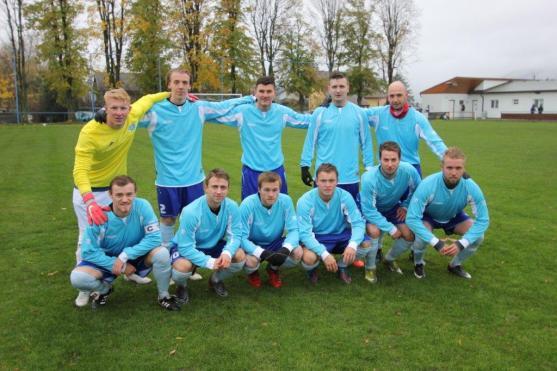 Derby rozhodl penaltou broumovský brankář Jakub Drahorád