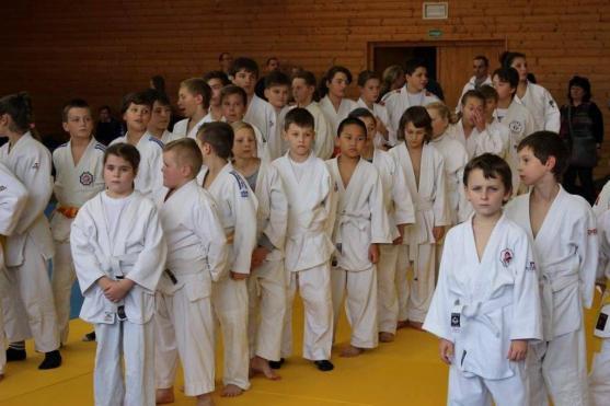 Zlatá olympijská medaile judisty Lukáše Krpálka motivuje. Na Pohár hejtmana do Broumova přijelo více než 200 mladých judistů