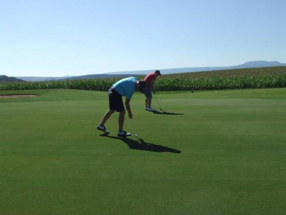 Knedlíky, otevřené dveře a spousta golfu uzavřely srpnové dění na Grosshofu