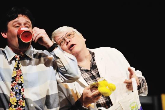 Bláznivou komedii z České Skalice hostilo broumovské divadlo