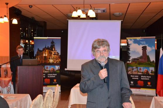 Broumovští radní oslavili v Nowe Rudě 20 let spolupráce