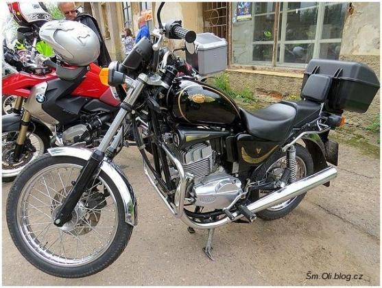 Motorkáři si nechali požehnat své stroje