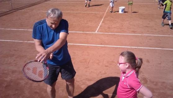 Hitem léta je tenisová školička