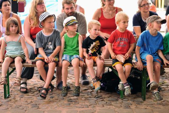 Starosta města Broumova slavnostně zahájil festival Malé letní divadlení