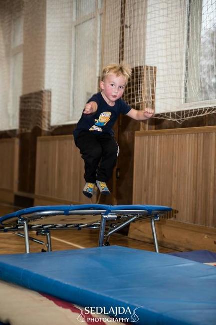 Police nad Metují se stala druhým městem v České republice s pravidelnými parkour-freerun tréninky pod záštitou Urban Sense Academy