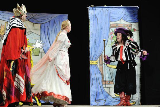 Pohádka Jak se Honza dostal na hrad na fotografiích Jana Záliše