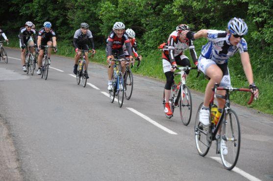 Jan Hruška po páté zvítězil na silničním cyklistickém maratonu Sudety Tour