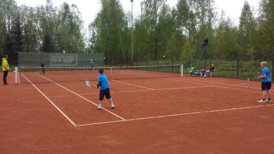 Na tenisových kurtech v Broumově byla zahájena letní sezóna