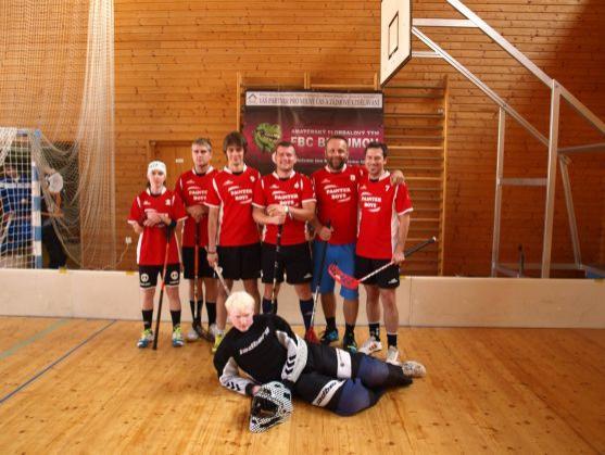 Florbalový turnaj T-Rex CUP 2013 vyhrál náchodský tým IBK Rébus