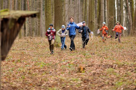V Broumově se běželo Oblastní mistrovství a veteraniáda v orientačním běhu
