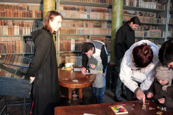 Děti putovaly vánočním broumovským klášterem