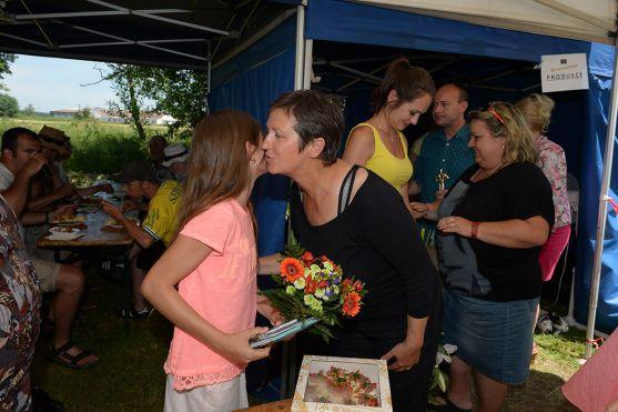 Nela Řehořová z Police nad Metují natáčí film Babovřesky 3