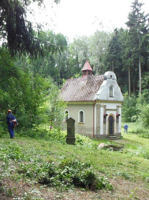 V Broumově se realizuje projekt, který zlepšuje šance na získání zaměstnání lidem se základním vzděláním