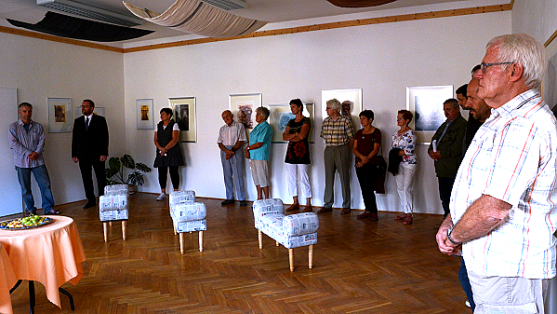 Rytíř Řádu umění a literatury vystavuje v Polici nad Metují