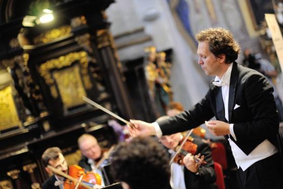 Úvodní koncert festivalu Za poklady Broumovska přilákal 400 posluchačů 