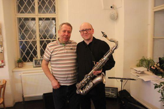 Klášterní kavárnou zněly jazzové improvizace na saxofon 