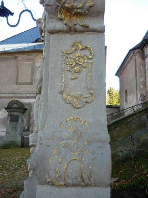 V Martínkovicích bylo dokončeno restaurování kříže s Kristem na hoře Olivetské