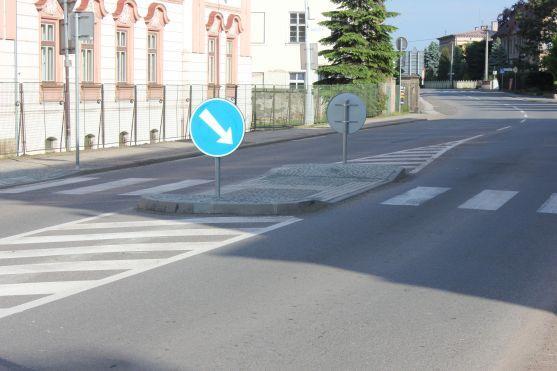 Bezpečnost chodců byla hlavní priorita Města Broumova při stavebních úpravách u vjezdu do centra 