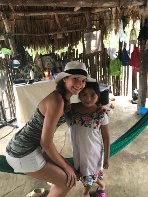 Zpěvačka a herečka Nelly žila s indiány 