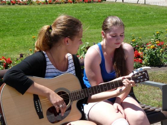 Broumovsky specifická vernisáž TOP 10 aneb Přijel i traktor 