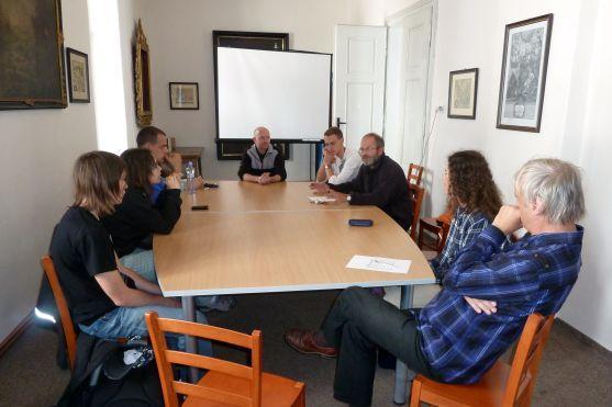 Fotografická dílna bromolejotisku byla zrušena. Je připravena nová, zaměřená na digitální fotografii