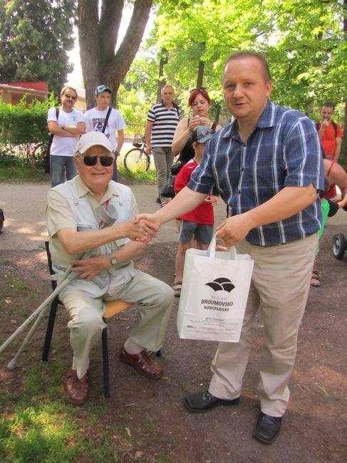 Soutěž v recyklaci starých mobilních telefonů zná své výherce