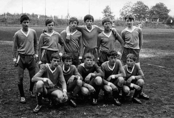 Vzniká archiv starých fotografií broumovského fotbalu