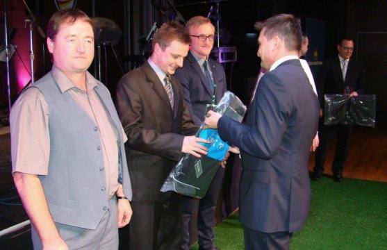 Cenu Fair Play převzal na Galavečeru krajského fotbalu božanovský Erwin Wilke. Do sestavy roku se dostal Jakub Drahorád ze Slovanu Broumov