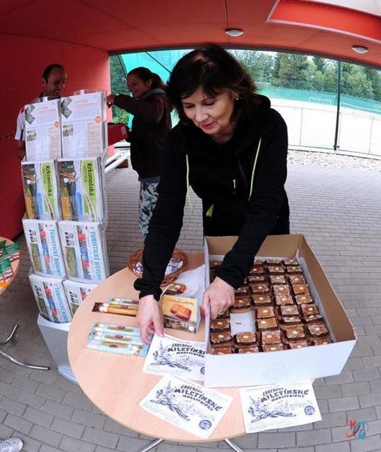 Sportcentrum v Teplicích nad Metují bylo průjezdní bod Metrostav handy cyklo maratonu