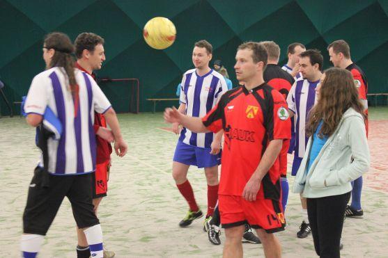 Teplický fotbalový turnaj vyhrál domácí tým. Rytířem dne se stal Jan Strelec