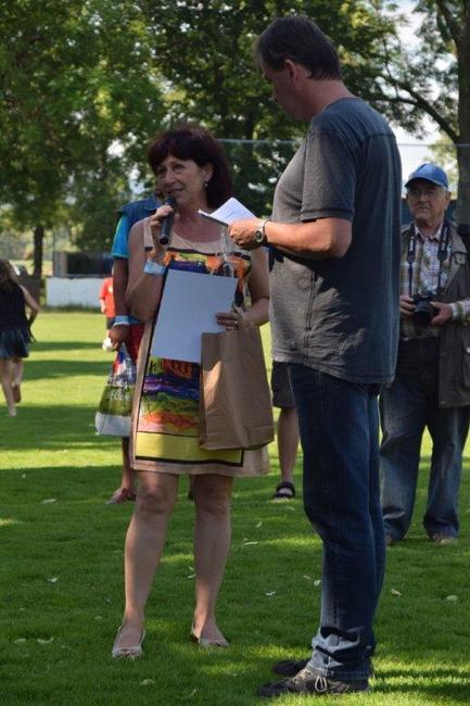 Devadesát let broumovské kopané zalité sluncem, vzpomínkami a nadějí