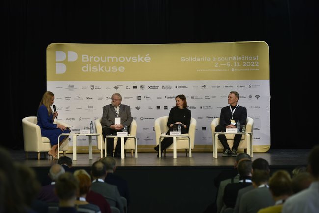 9. Broumovské diskuse pokračují debatou prezidentských kandidátů