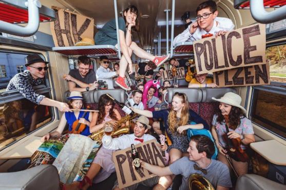 Police Symphony Orchestra na ulici!