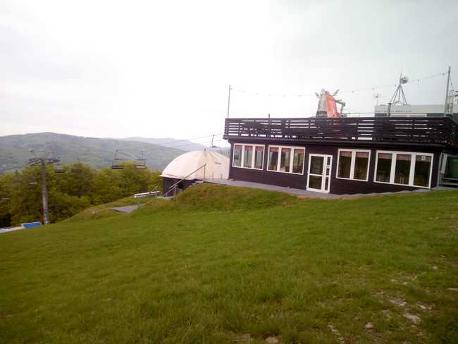 Broumovský chodec se blíží k nejvýchodnějšímu místu republiky