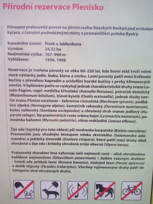 Broumovský chodec se blíží k nejvýchodnějšímu místu republiky